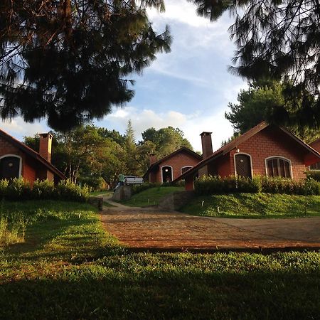 Emy Pousada Monte Verde  Rum bild